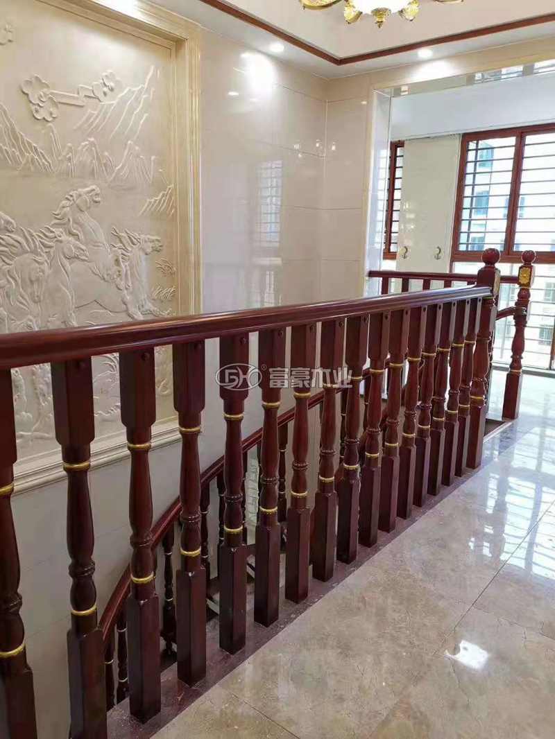 富豪樓梯旋轉(zhuǎn)樓梯